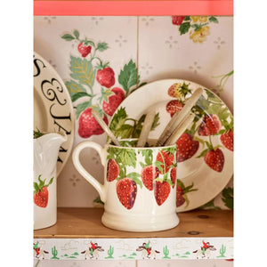 Emma Bridgewater Strawberries Half Pint Mug