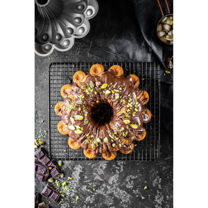 MasterClass Button Cake Bundt Tin