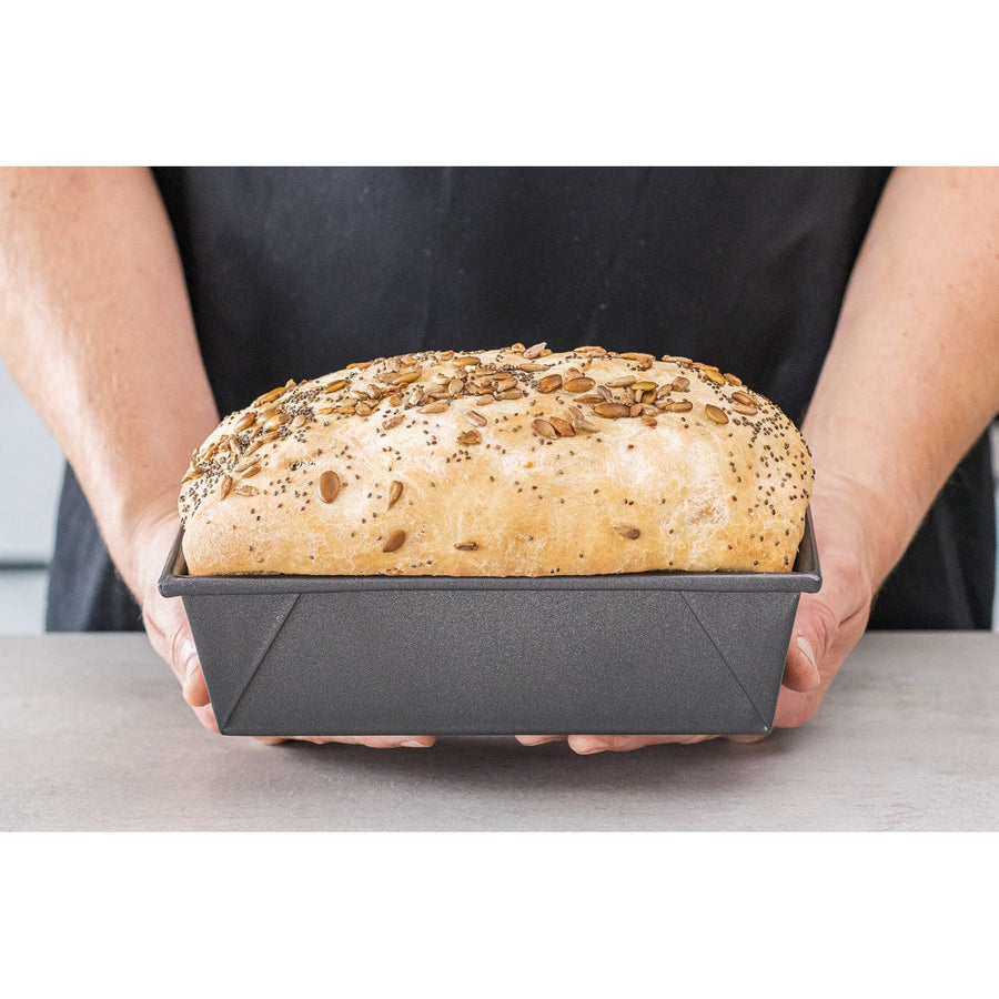 MasterClass Non-Stick 2LB Box Sided Loaf Tin